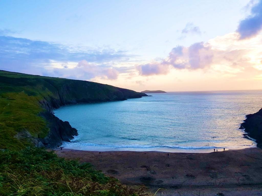 Вілла Wild Coastal Retreat At Troed Y Rhiw Aberporth, West Wales Екстер'єр фото